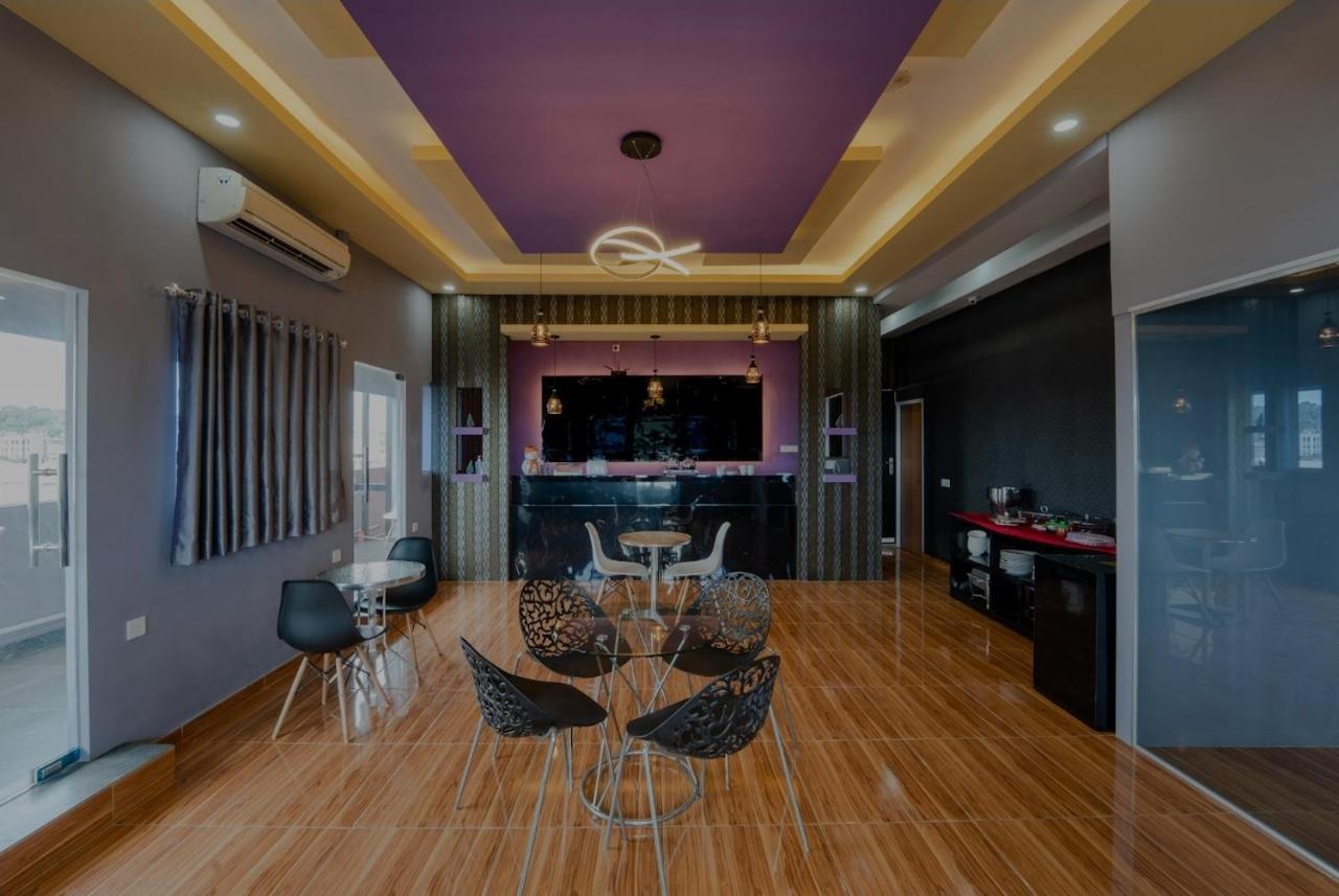 Osaka Hotel Batam Нагоя Экстерьер фото